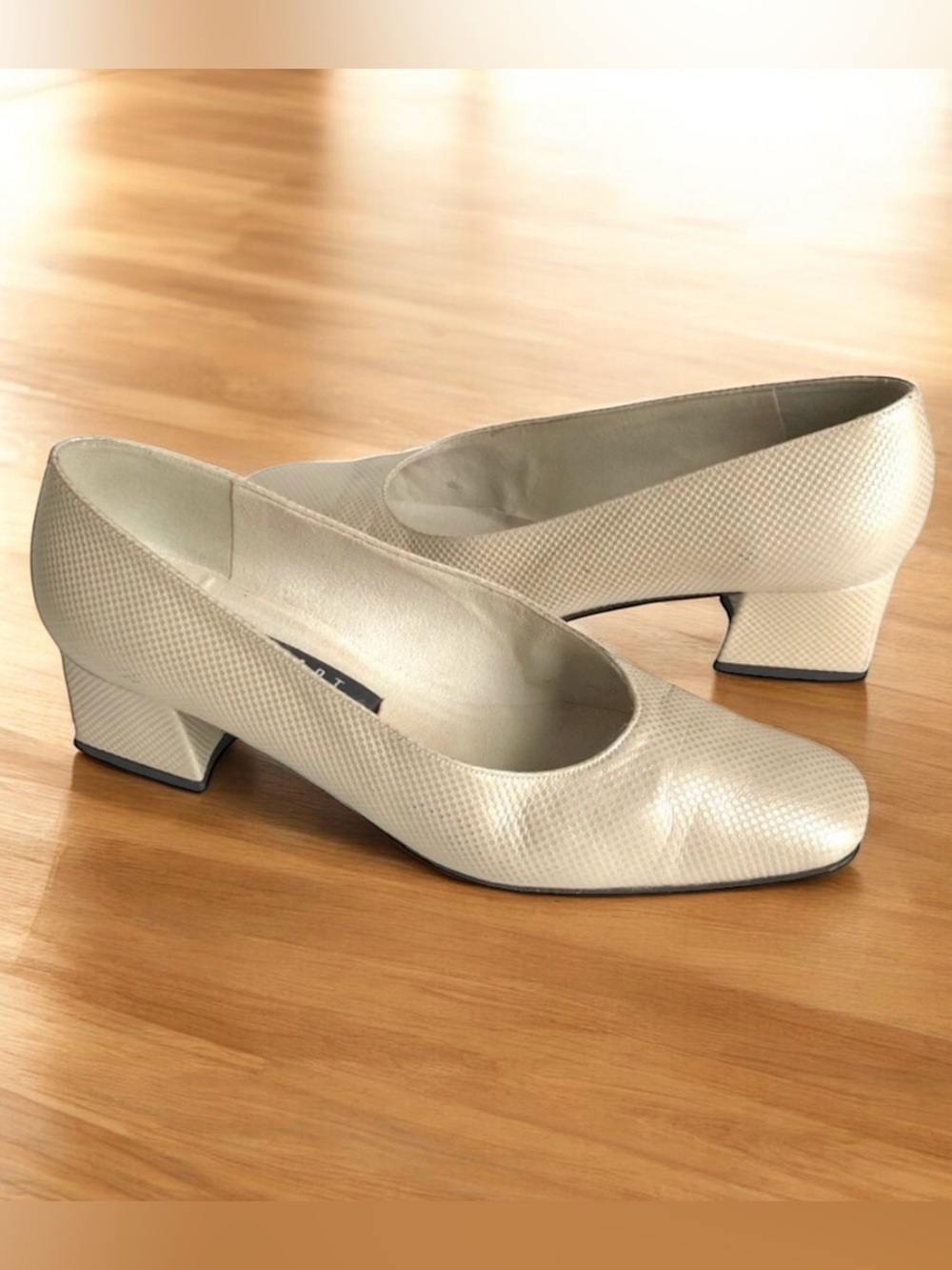Stuart Weitzman Pumps Embossed Leather
